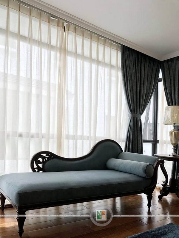 Hình ảnh sofa thư giãn gỗ óc chó tân cổ điển đẹp tại biệt thự ecopark Hưng Yên