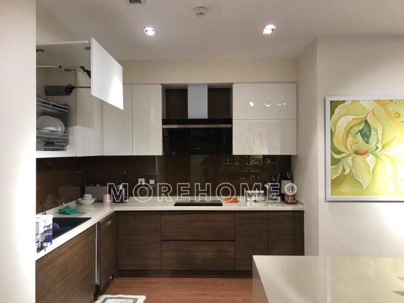 Công trình hình ảnh thi công tủ bếp hiện đại bằng gỗ công nghiệp tại căn hộ chung cư Imperia Garden Nguyễn Huy Tưởng Thanh Xuân Hà Nội